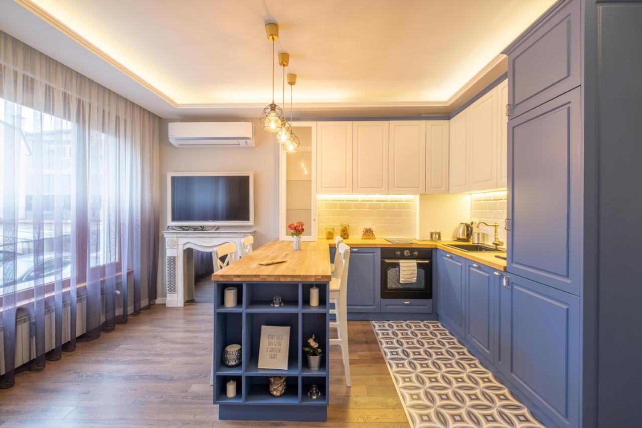 Designer & Cozy 2Bd Flat With A Parking In The City Center By Flat Mаnager 소피아 외부 사진