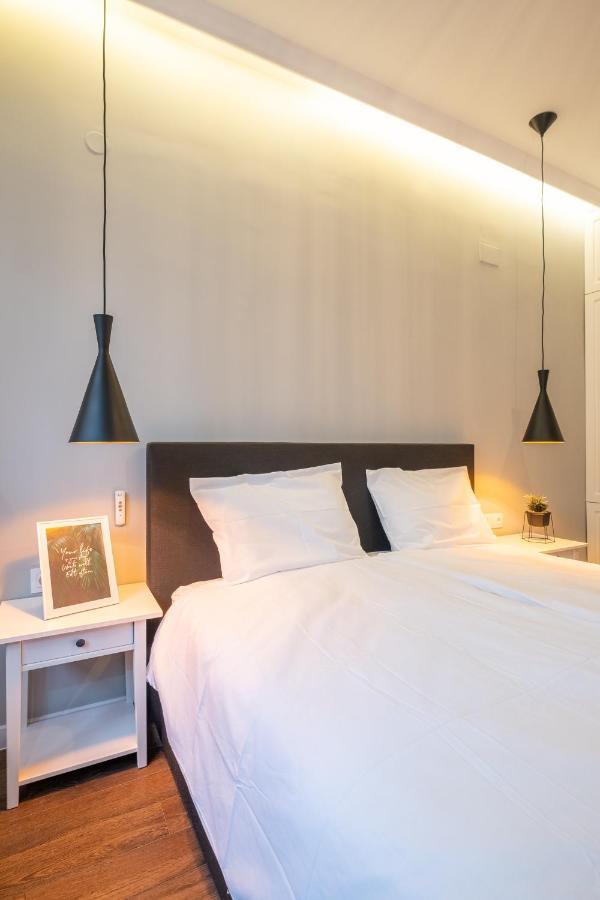 Designer & Cozy 2Bd Flat With A Parking In The City Center By Flat Mаnager 소피아 외부 사진